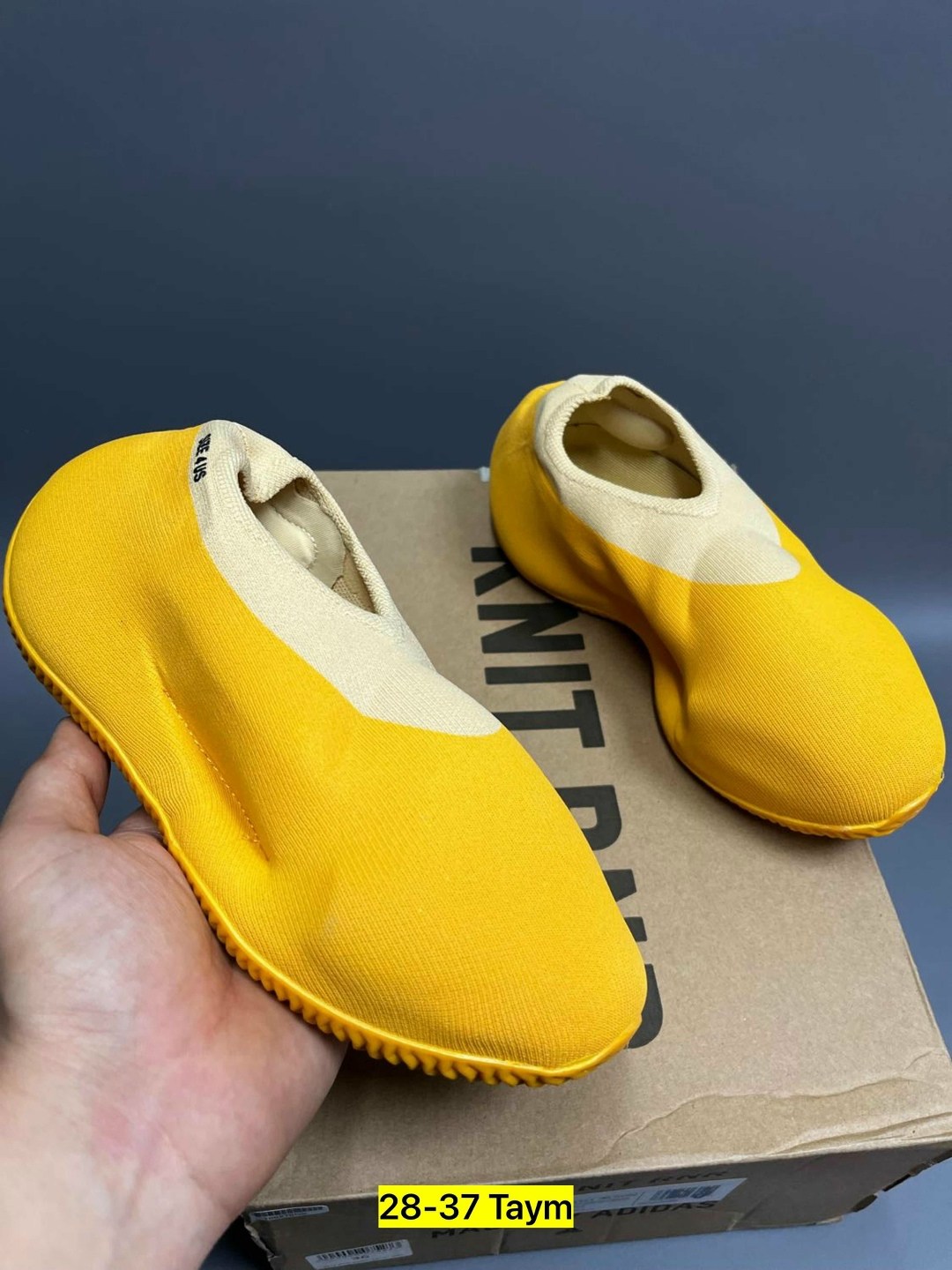 adidas yeezy knit runner,кроссовки adidas yeezy knit runner,кроссовки adidas yeezy,yeezy knit rnr,yeezy knit runner