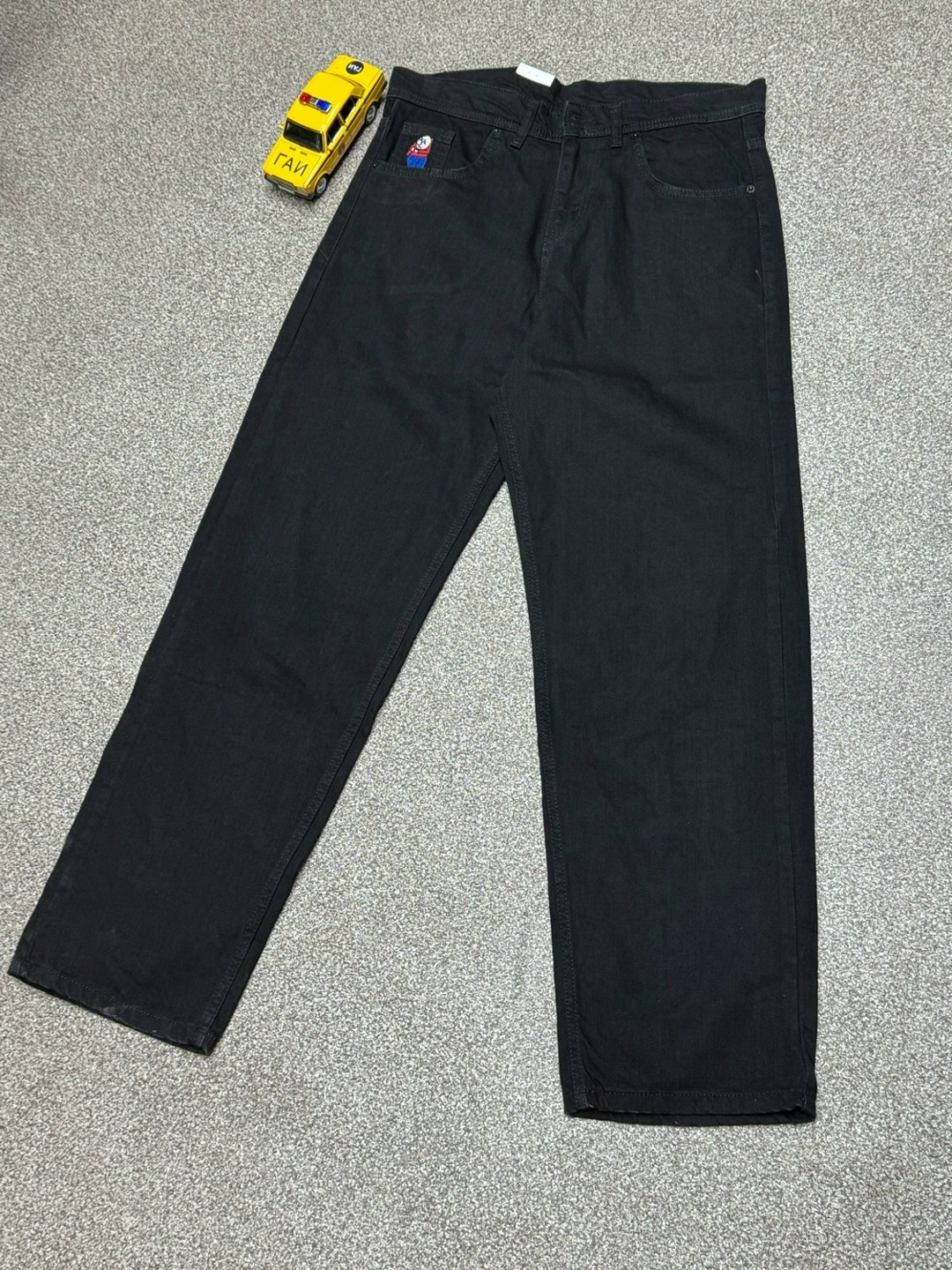 джинсы мужские,брюки джинсы,мужские брюки,мужские классические джинсы,черные джинсы мужские