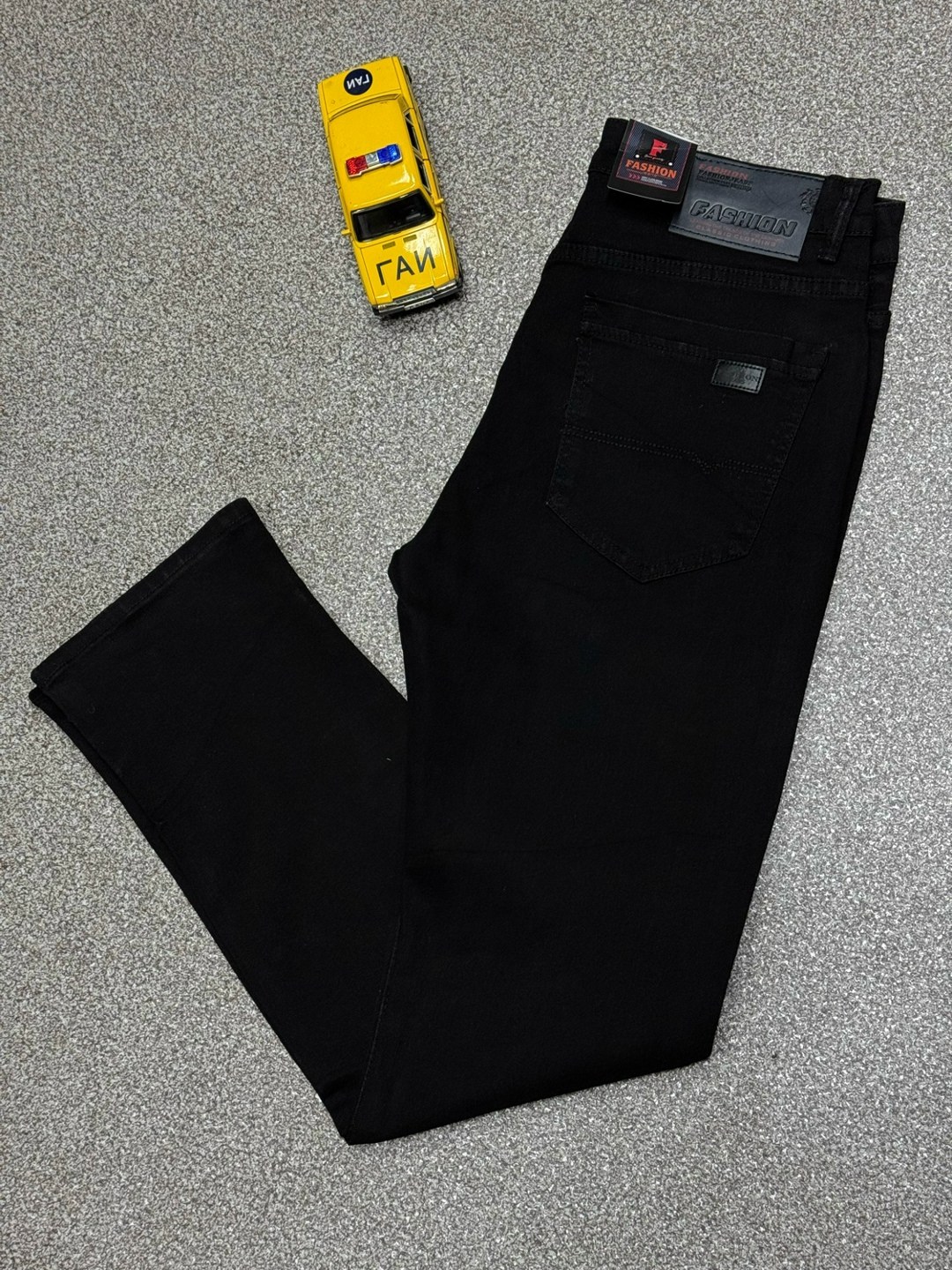 мужские джинсы,джинсы джинсы,темно синие джинсы,джинсы синее,женские джинсы