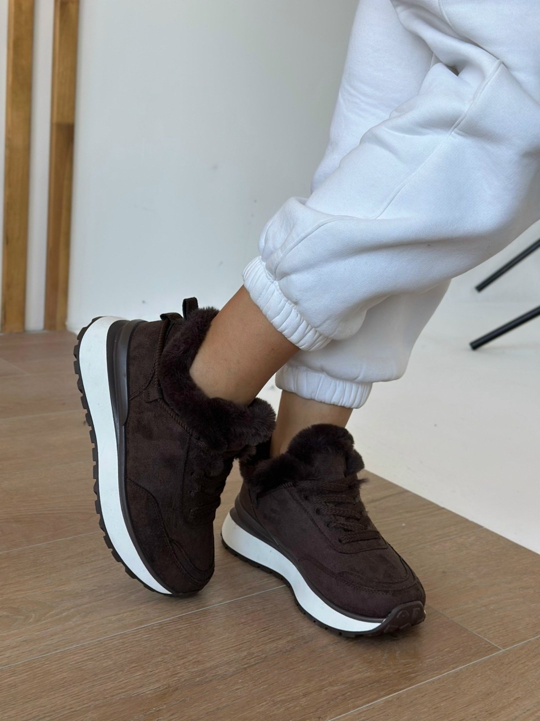 ,зимние кроссовки женские,кроссовки женскиe,зимние кроссовки,замшевые кроссовки