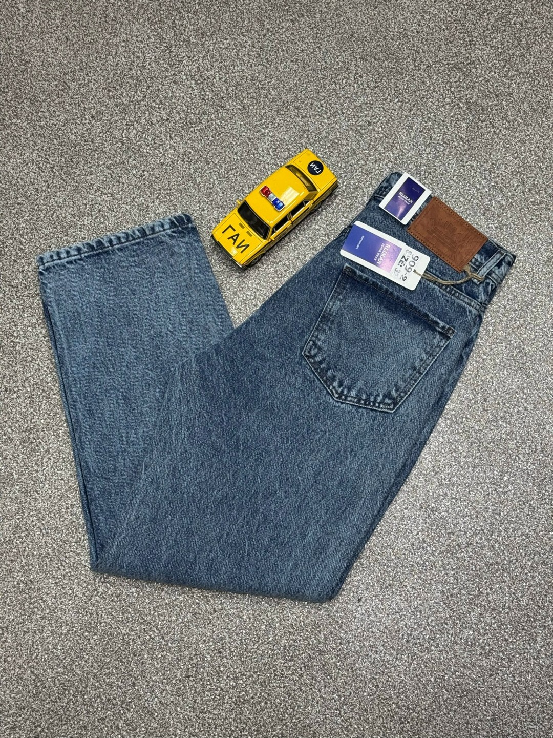 джинсы мужские,брюки джинсы,мужские брюки,мужские классические джинсы,черные джинсы мужские