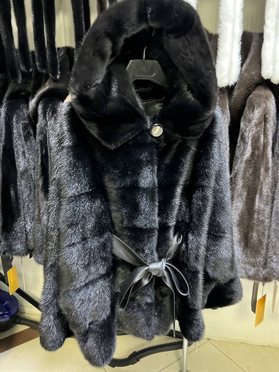 норковая шуба,норковая шуба летучая мышь поперечка,шуба норка,шуба норковая с капюшоном,шуба из норки