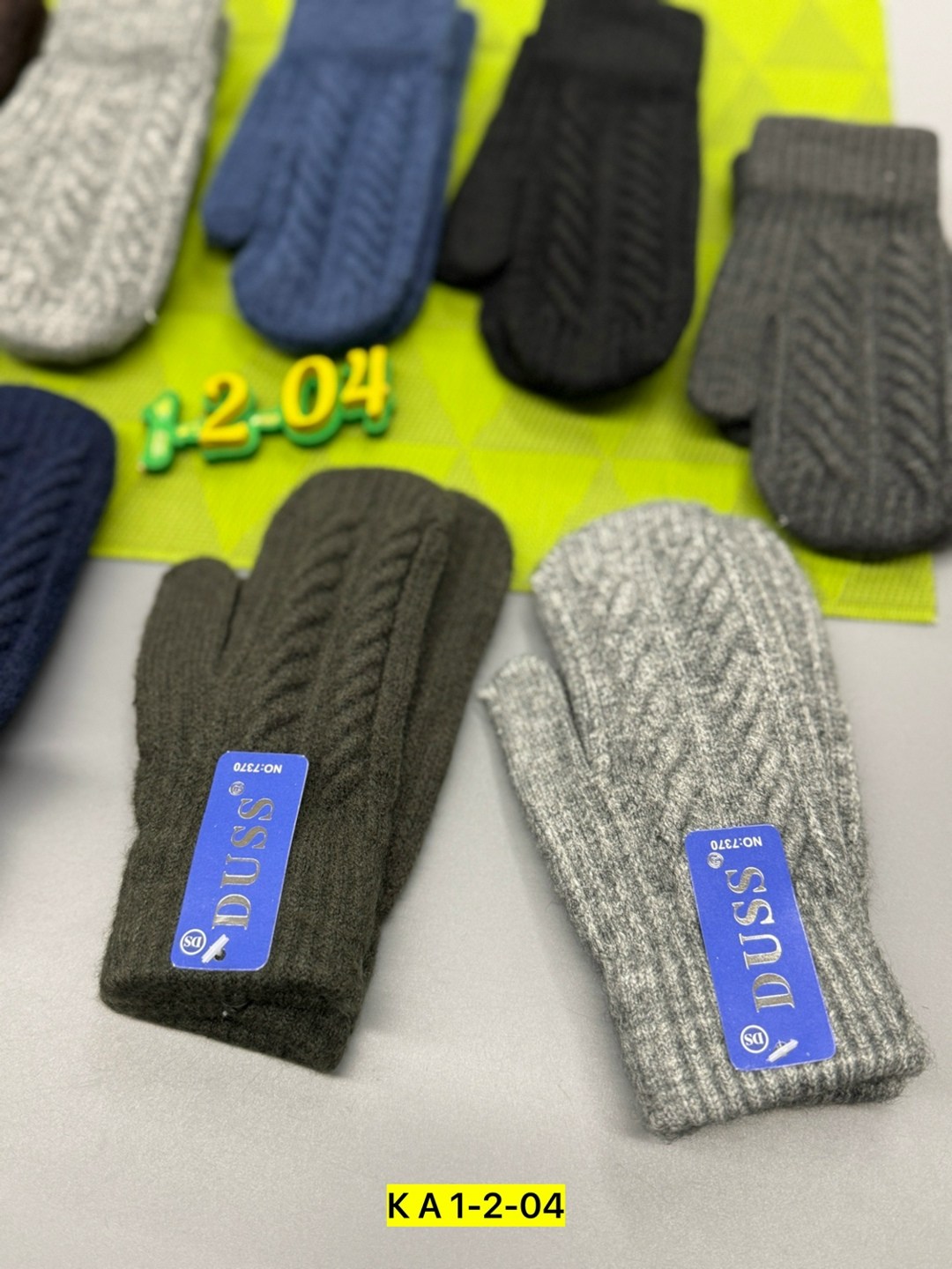 вязаные варежки,варежки двойные,варежки женские,детские варежки,перчатки и варежки