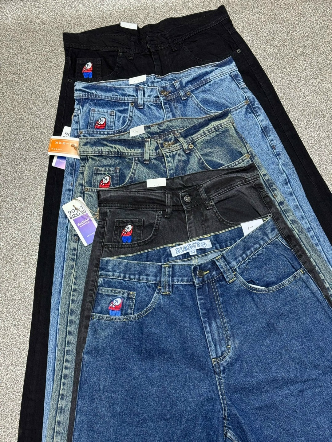 джинсы мужские,брюки джинсы,мужские брюки,мужские классические джинсы,черные джинсы мужские