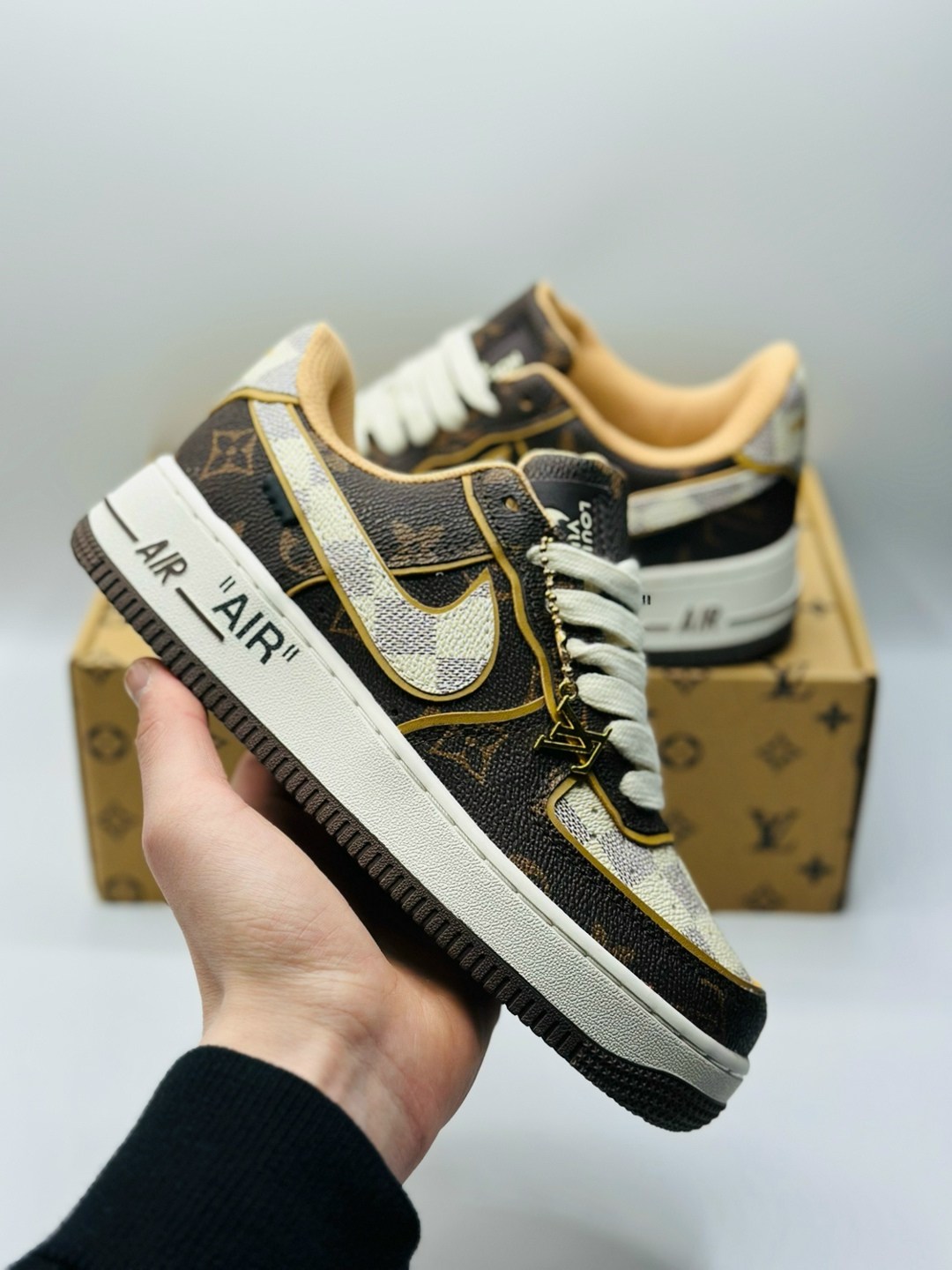 nike air force 1 louis vuitton,кроссовки louis vuitton x nike air force 1 low,nike air force 1 луи виттон,кроссовки nike air force 1 x louis vuitton,nike air force 1 low