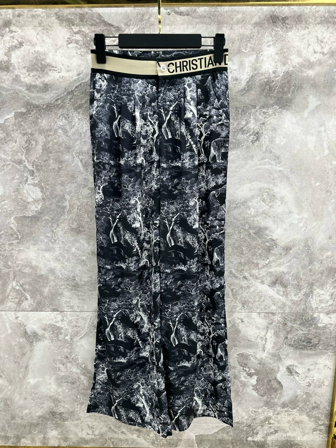 брюки модные,повседневные брюки,брюки стильные,брюки с принтом,штаны с принтом