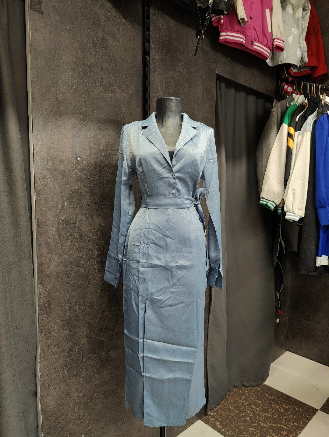 платье черное,кожаное платье,атласный халат,женский кожаный плащ,кожаные плащи