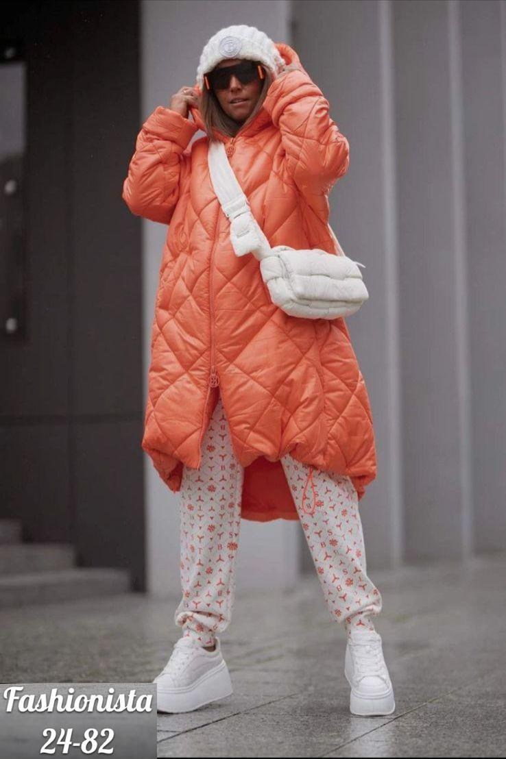 пальто на синтепоне,удлиненная куртка,куртка модная,белое стеганое пальто,пальто пуховик