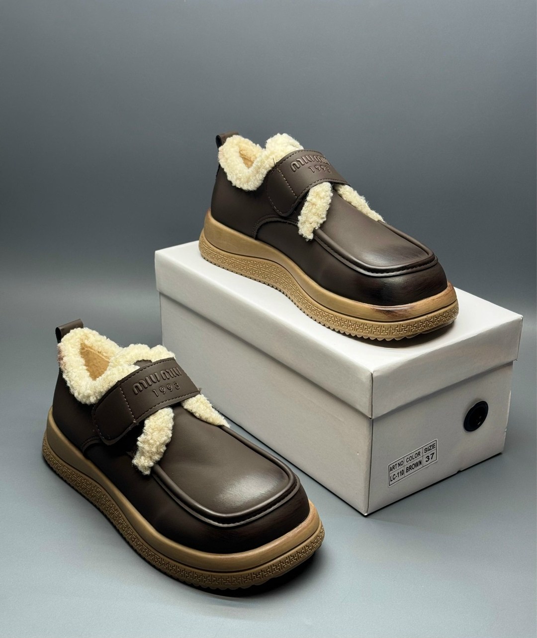 ,женская зимняя ,теплая ,ботинки модные, зимняя