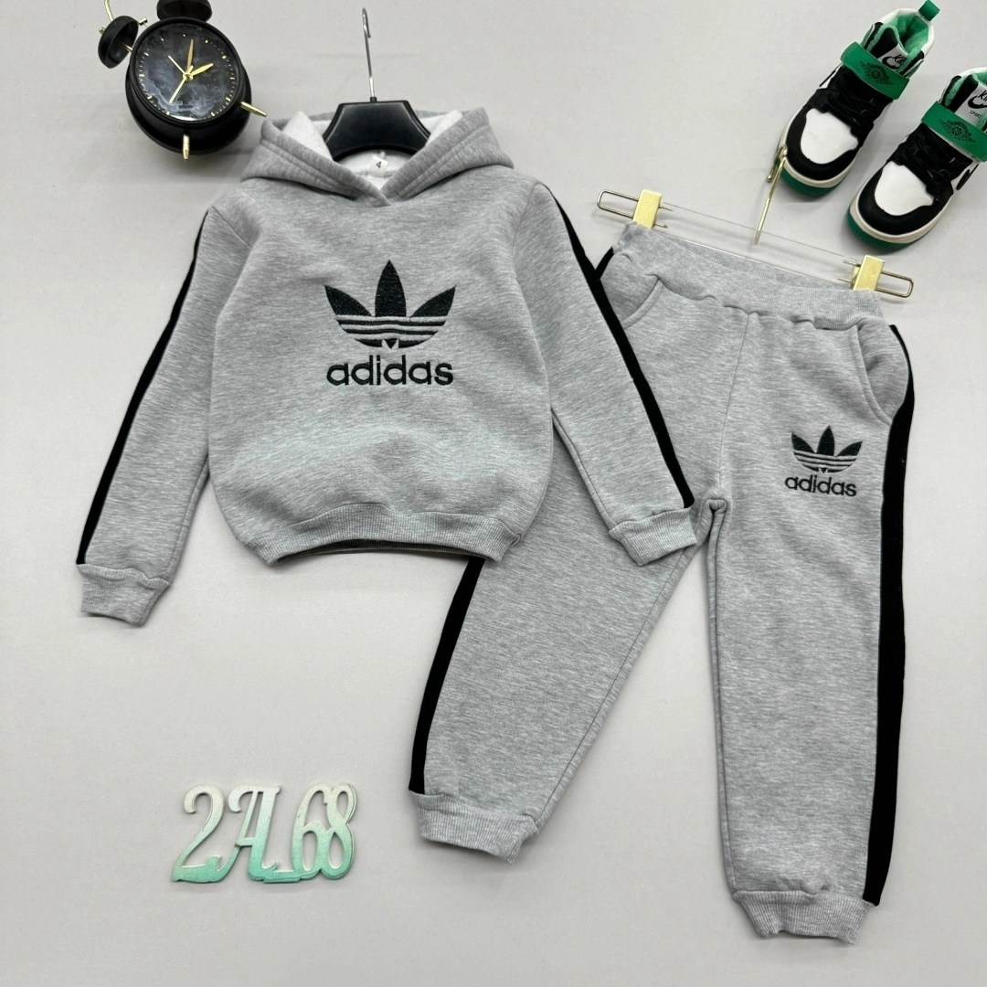 детский спортивный костюм adidas originals,костюмы детские,костюм на флисе,спортивный костюм детский,костюмы спортивные