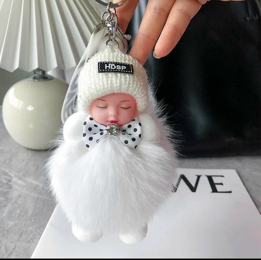 меховой брелок,брелок спящая кукла,кукла брелок,брелок куколка мехом,брелок плюшевый