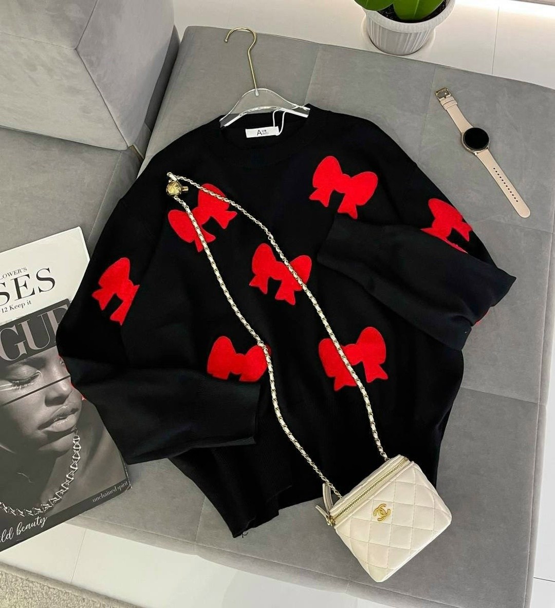 свитер с сердечками,джемпер с сердечками,кофта с сердцем,свитер женский сердце,свитера женские