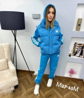 Костюм