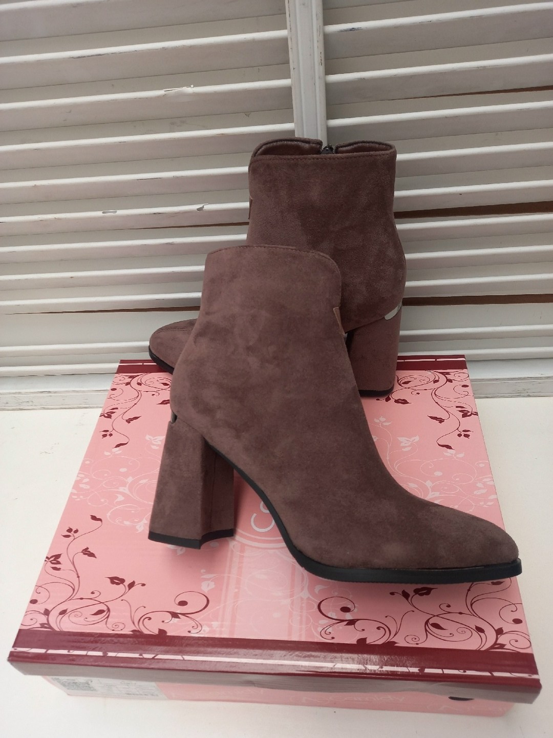 ботильоны женские,,модные ботильоны,ботильоны,замшевые ботильоны