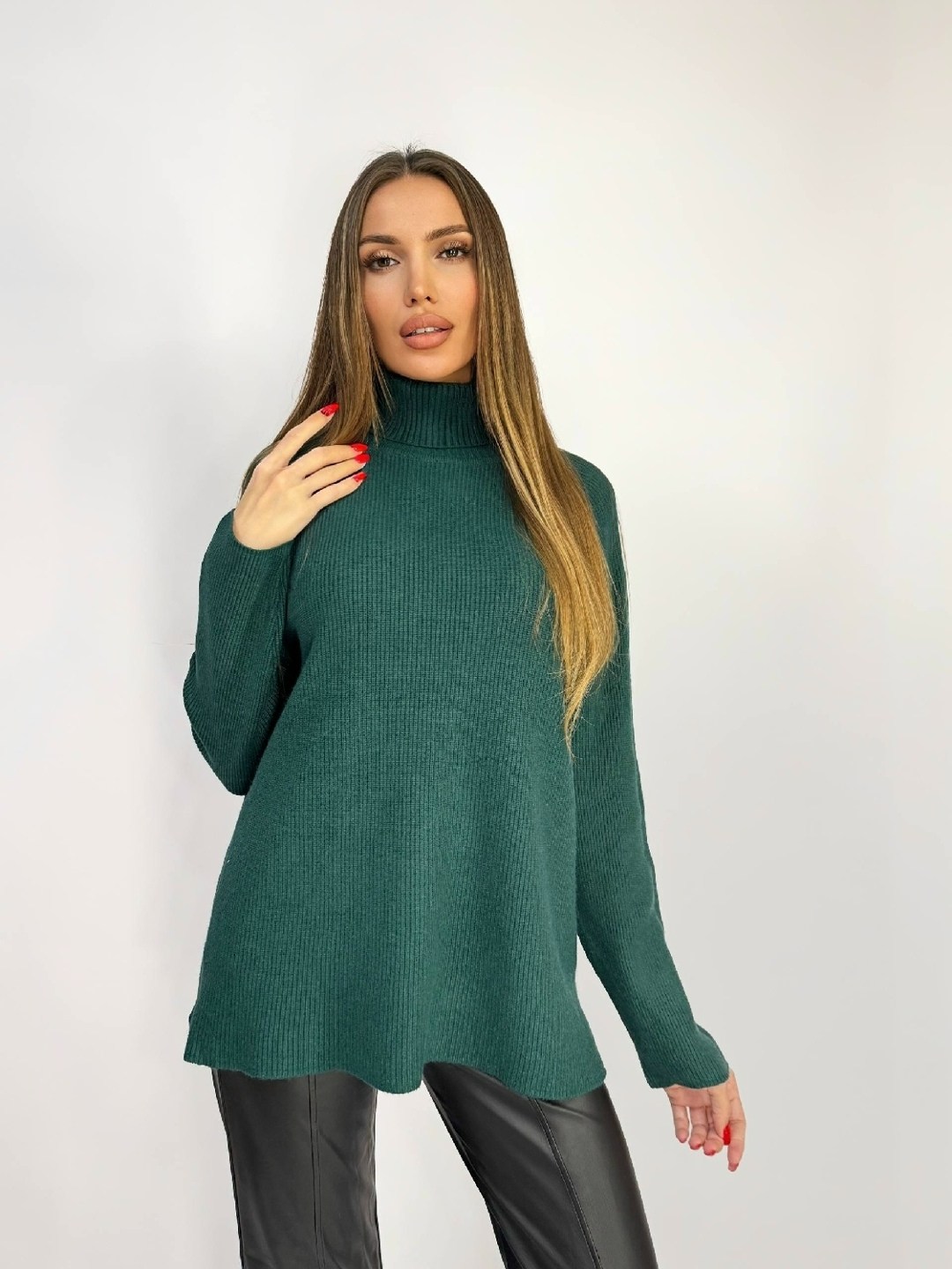 свитер удлиненная,свитера женские,удлиненный джемпер,свитер,зеленый свитер