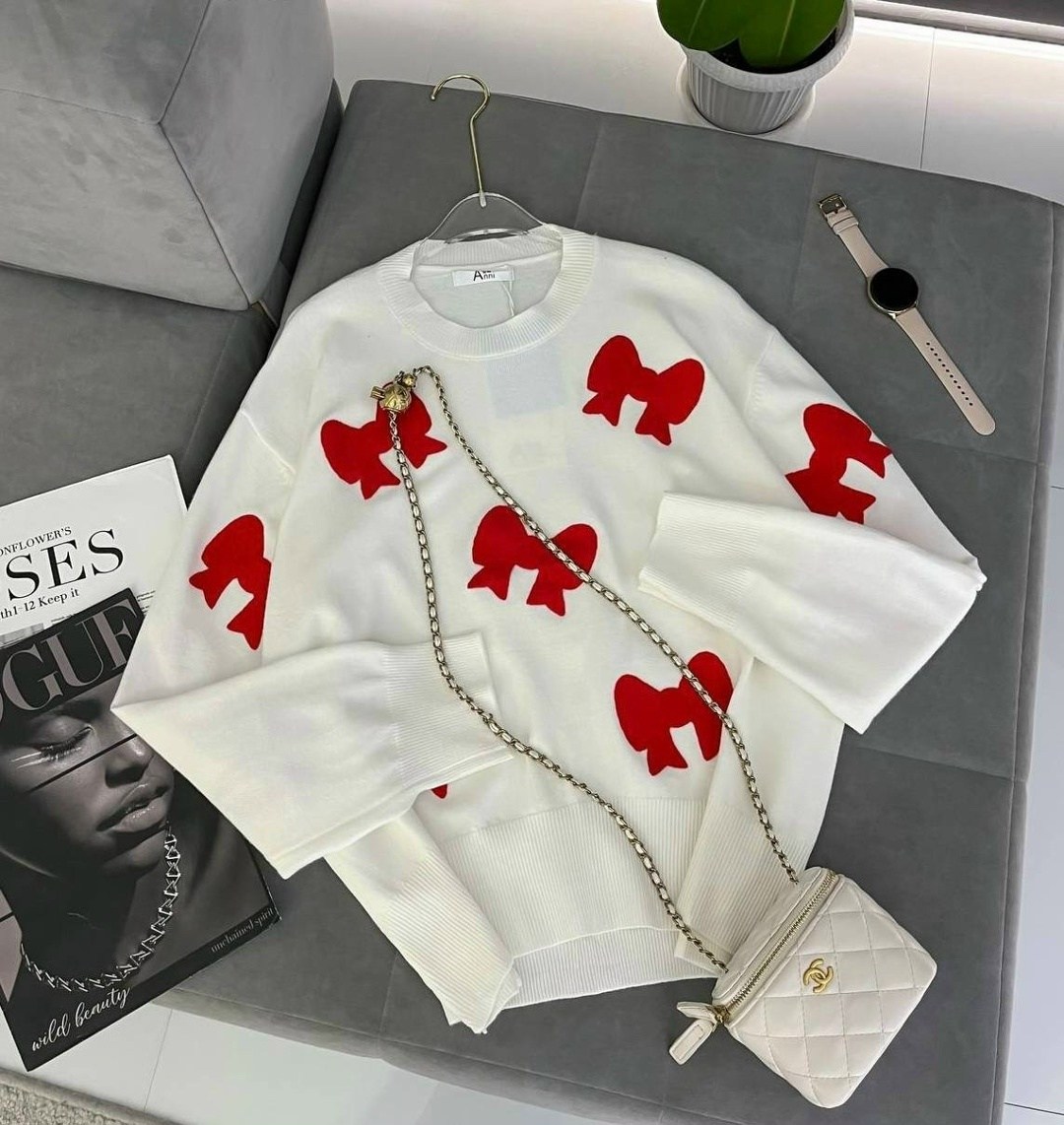 свитер с сердечками,джемпер с сердечками,кофта с сердцем,свитер женский сердце,свитера женские