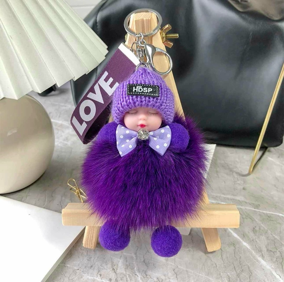 меховой брелок,брелок спящая кукла,кукла брелок,брелок куколка мехом,брелок плюшевый