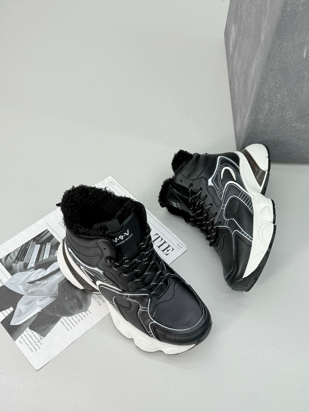 кроссовки женскиe,теплые кроссовки,женские зимние кроссовки,женские массивные кроссовки,женские зимние кроссовки reebok бежевые