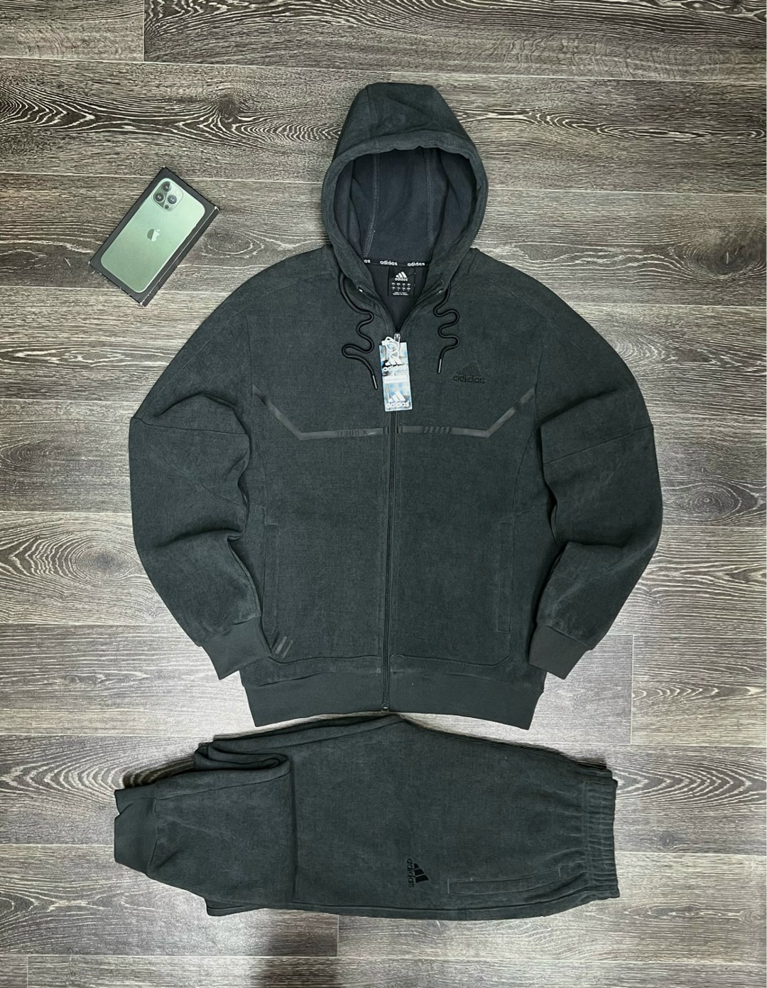 костюмы спортивный adidas,мужские спортивные костюмы,спортивные костюм,мужской спортивный костюм adidas,костюм на флисе