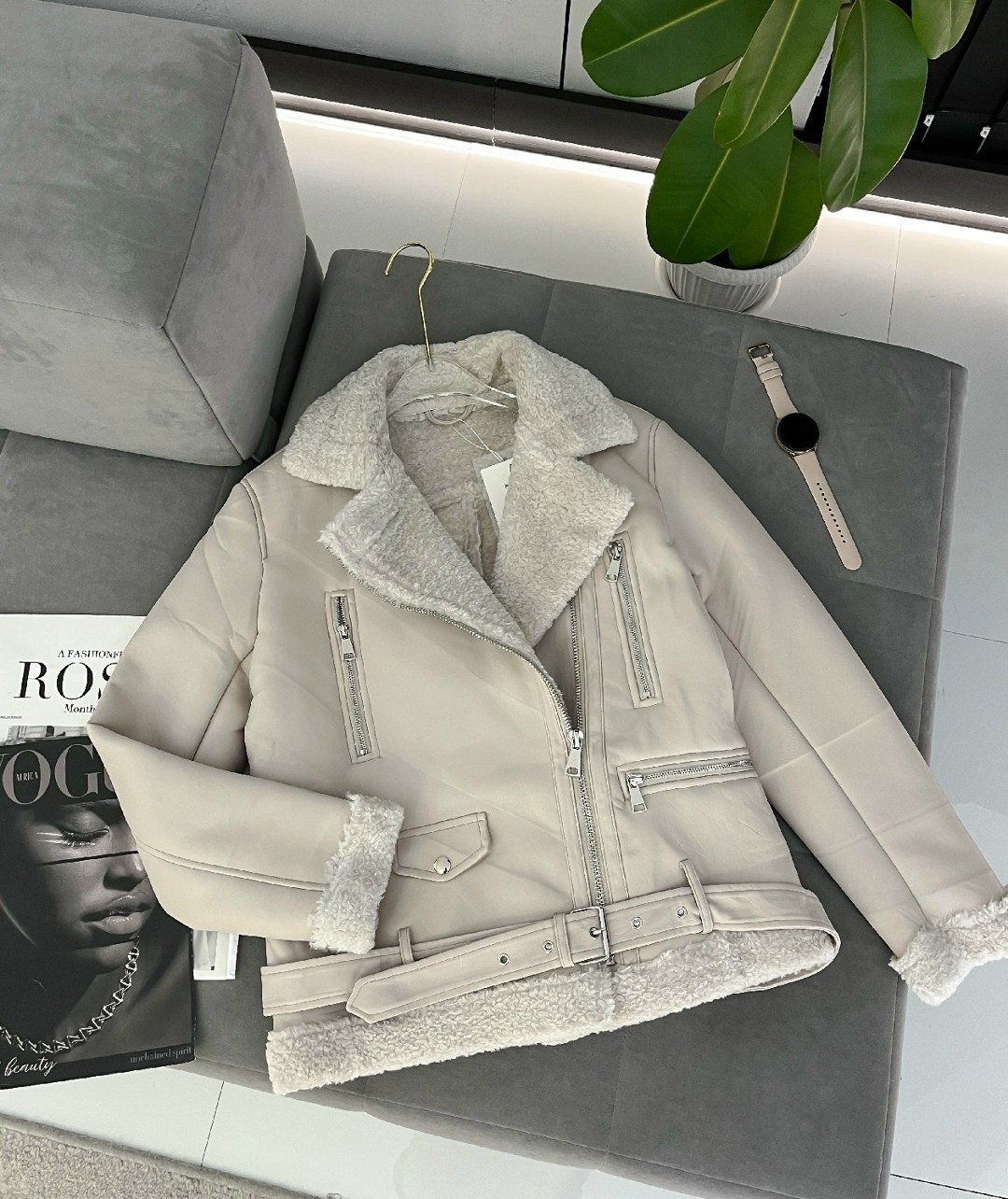 стильная дубленка,женская дублёнка,дубленка женская авиатор,бежевая дубленка,дубленка зимняя