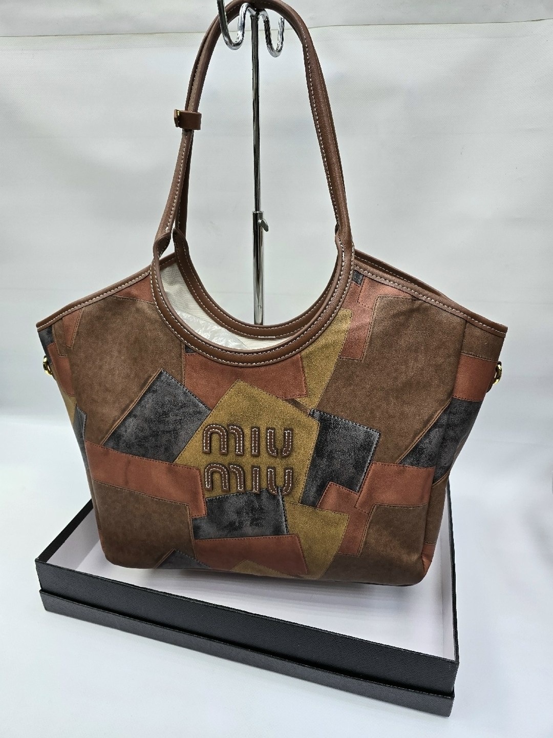 сумка,сумка женская,кожаная сумка,miu miu сумка коричневая,сумочки