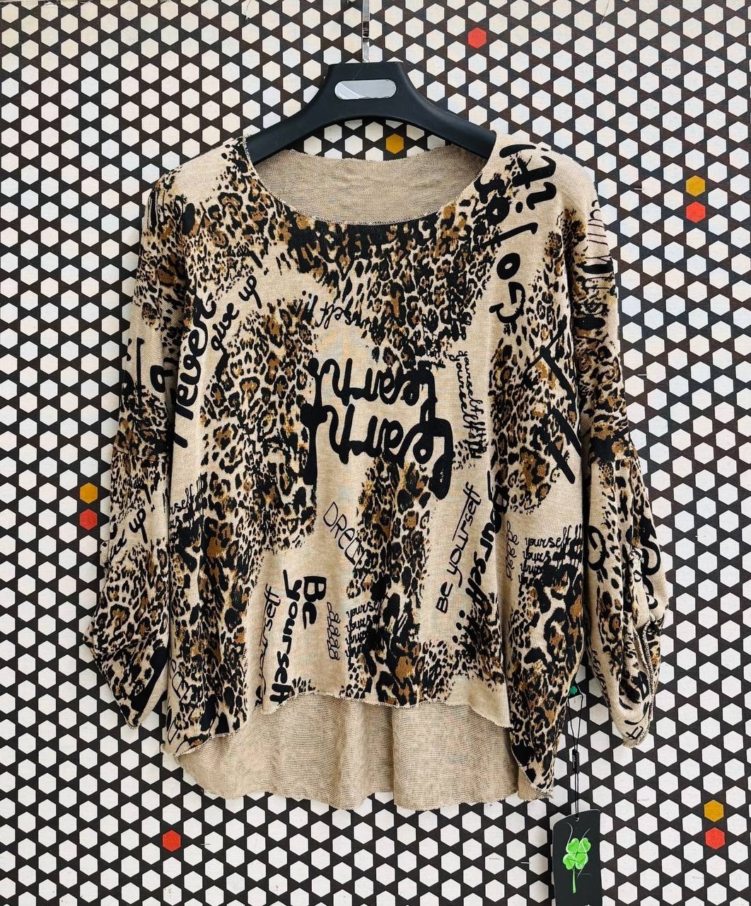 женская блузка с леопардовым принтом,блузка с леопардовым принтом,блузка с принтом,стильные блузки,блузка женская