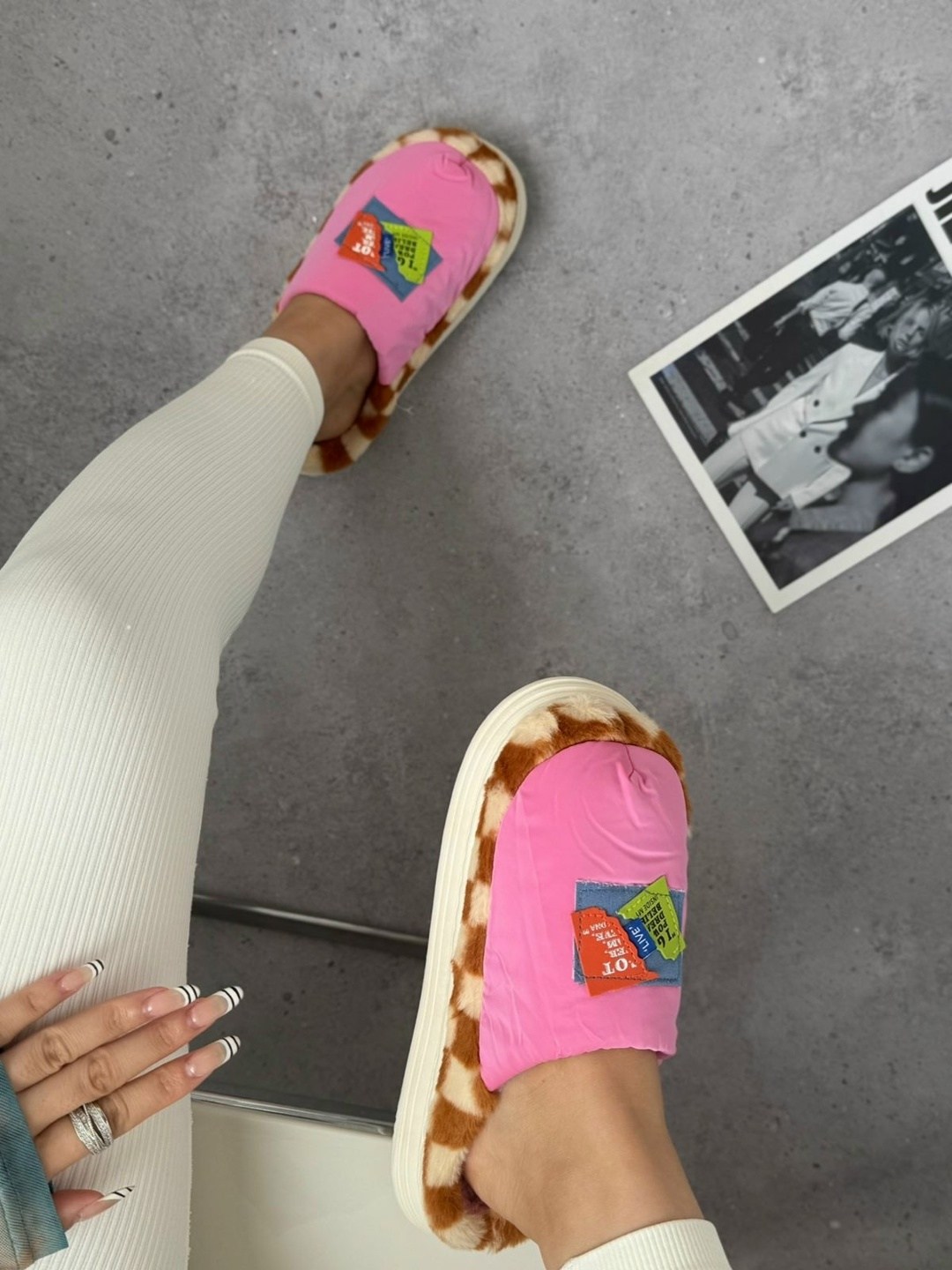 ,домашние тапочки женские,женские тапочки,модные тапочки,тапочки домашние