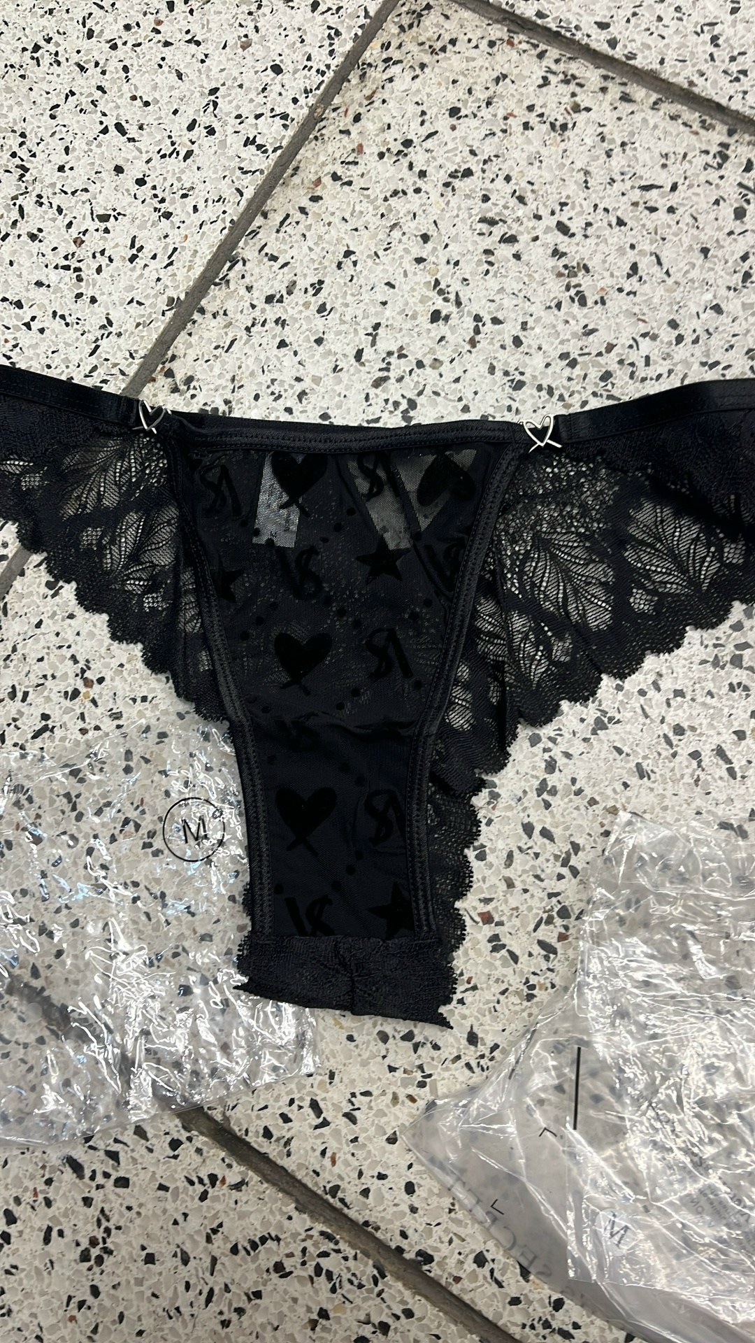 трусики стринг,трусики женские,стринги женские кружевные,женские трусы,черные стринги