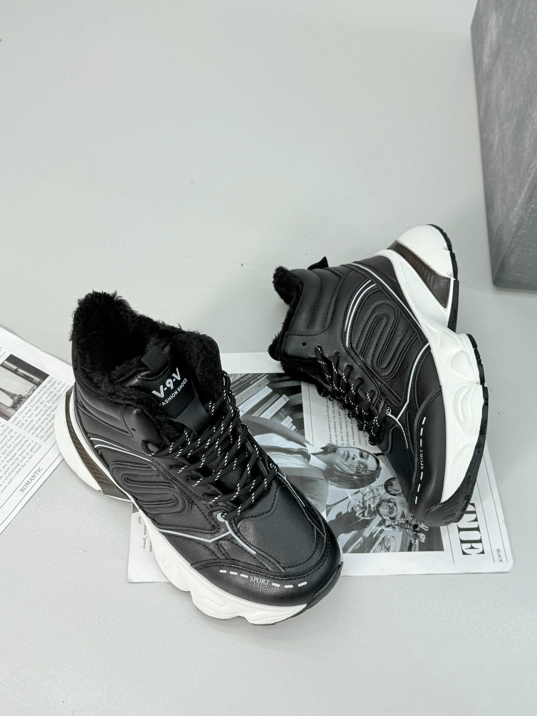 кроссовки женскиe,теплые кроссовки,женские зимние кроссовки,женские массивные кроссовки,женские зимние кроссовки reebok бежевые