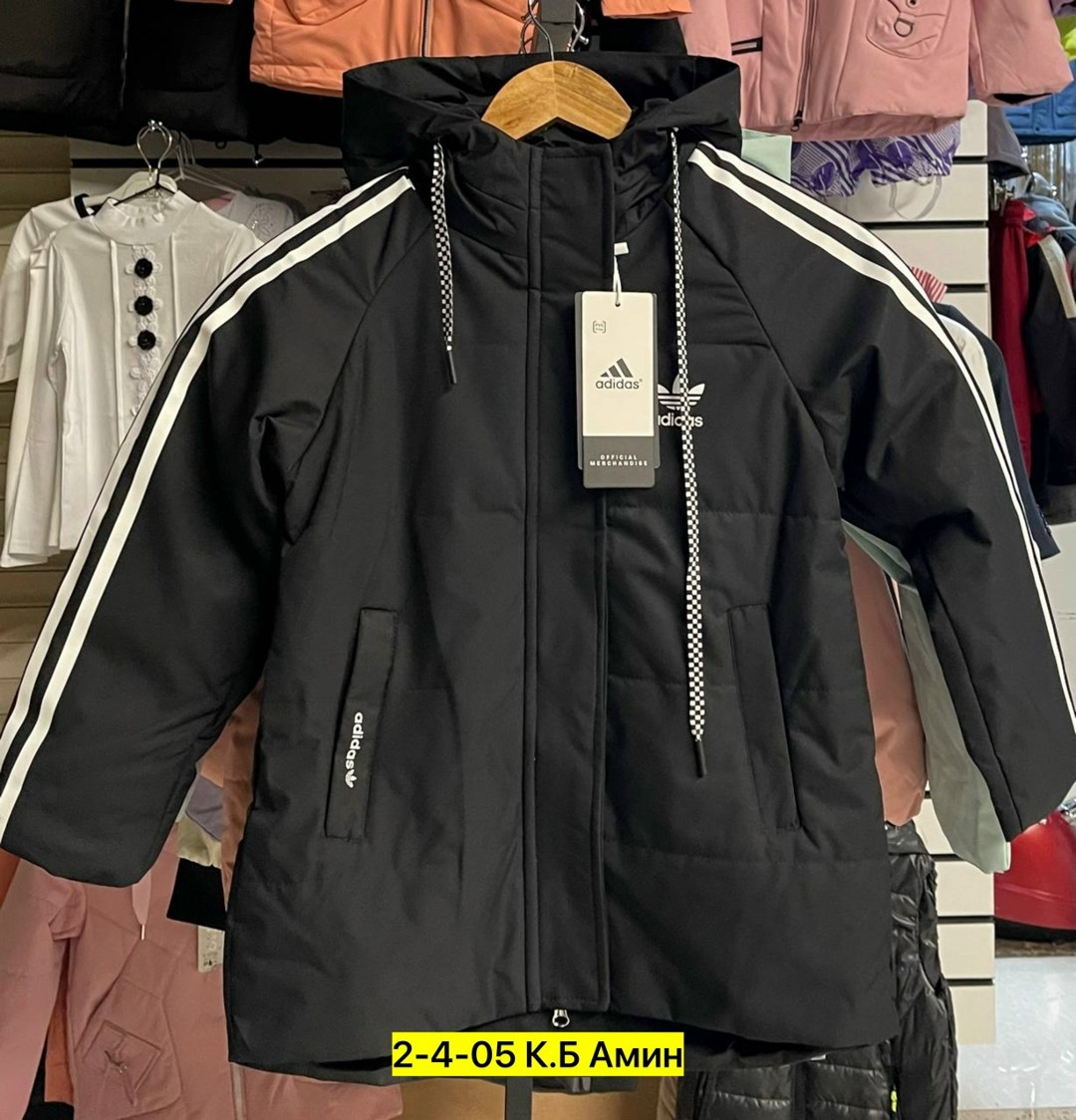 демисезонная куртка adidas,демисезонная куртка,легкая куртка,повседневная куртка,куртка