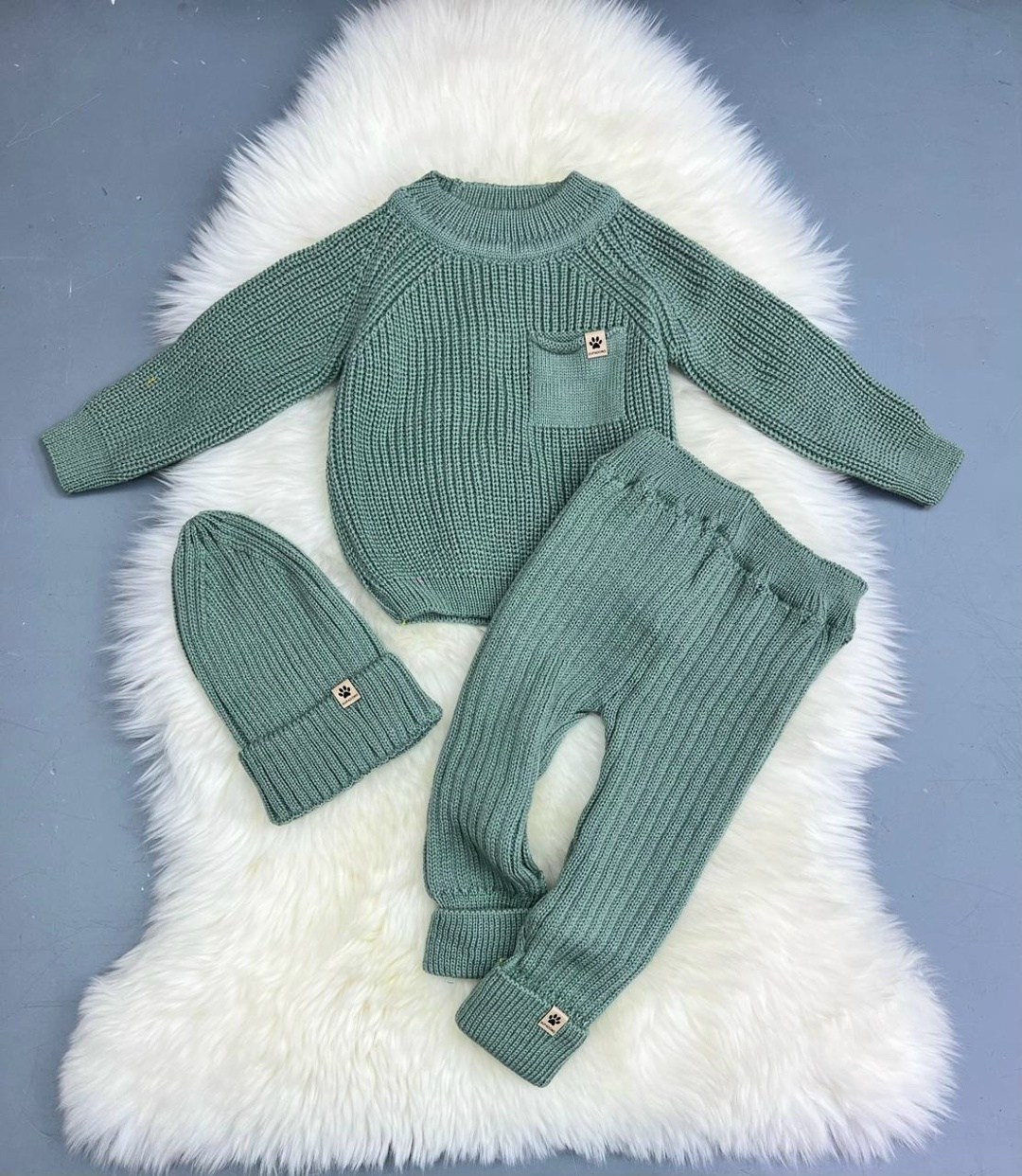комплект вязаный,вязаный костюм для малыша,вязаные костюмы,детский вязаный костюм,вязаный костюмчик