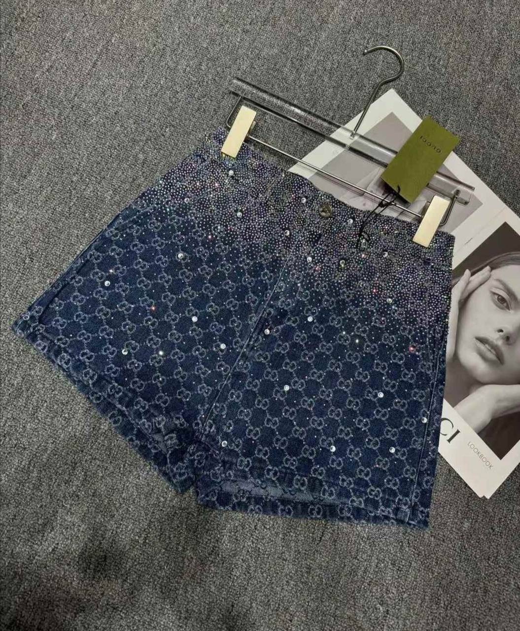 женские джинсовые шорты,джинсовые шорты,шорты женские,шорты модные,шорты для женщин