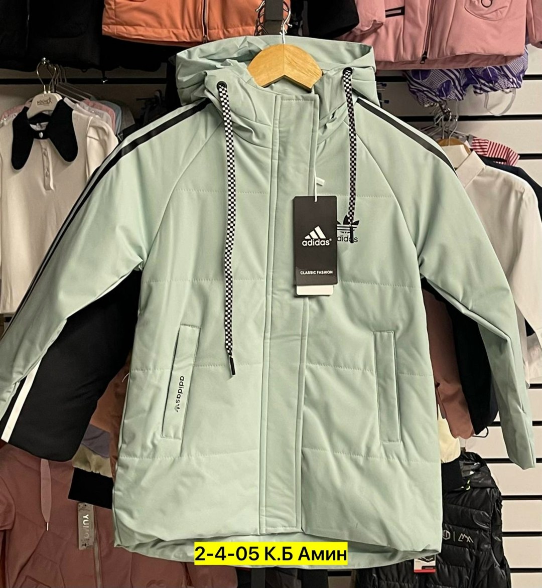 демисезонная куртка adidas,демисезонная куртка,легкая куртка,повседневная куртка,куртка