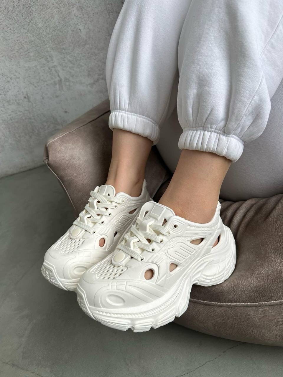 кроссовки,женские кроссовки, женская,спортивная ,кроссовки для женщин