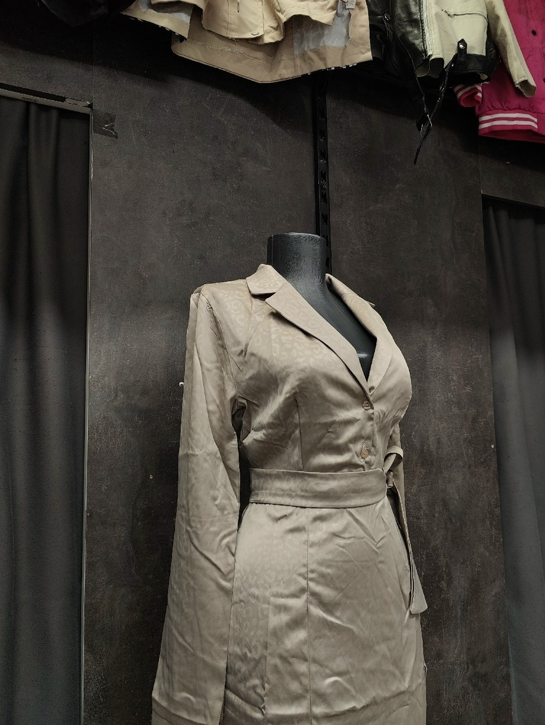 платье черное,кожаное платье,атласный халат,женский кожаный плащ,кожаные плащи