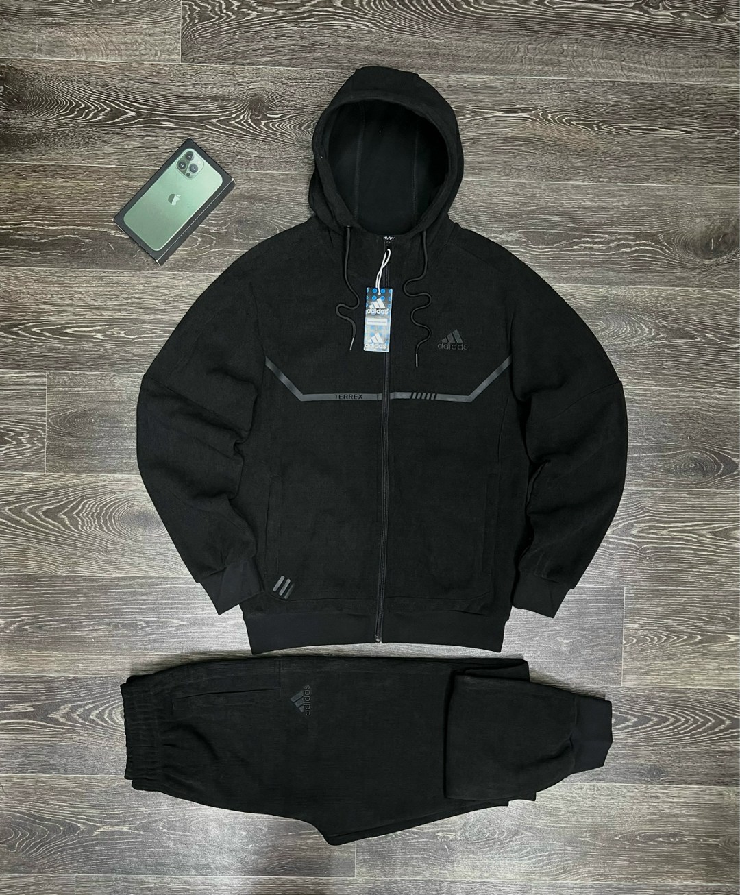 костюмы спортивный adidas,мужские спортивные костюмы,спортивные костюм,мужской спортивный костюм adidas,костюм на флисе