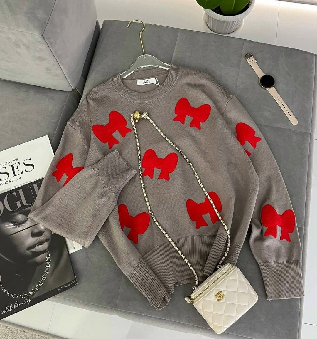 свитер с сердечками,джемпер с сердечками,кофта с сердцем,свитер женский сердце,свитера женские