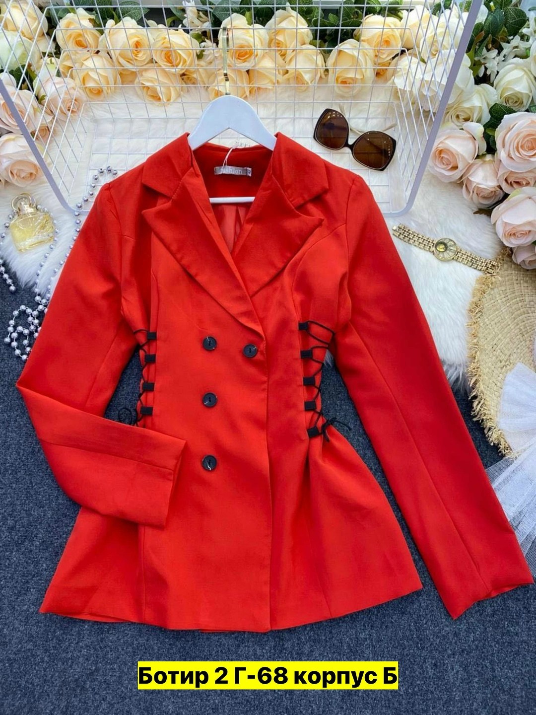 женские пиджаки,пиджак,жакет пиджак,костюм пиджак,пиджак короткий