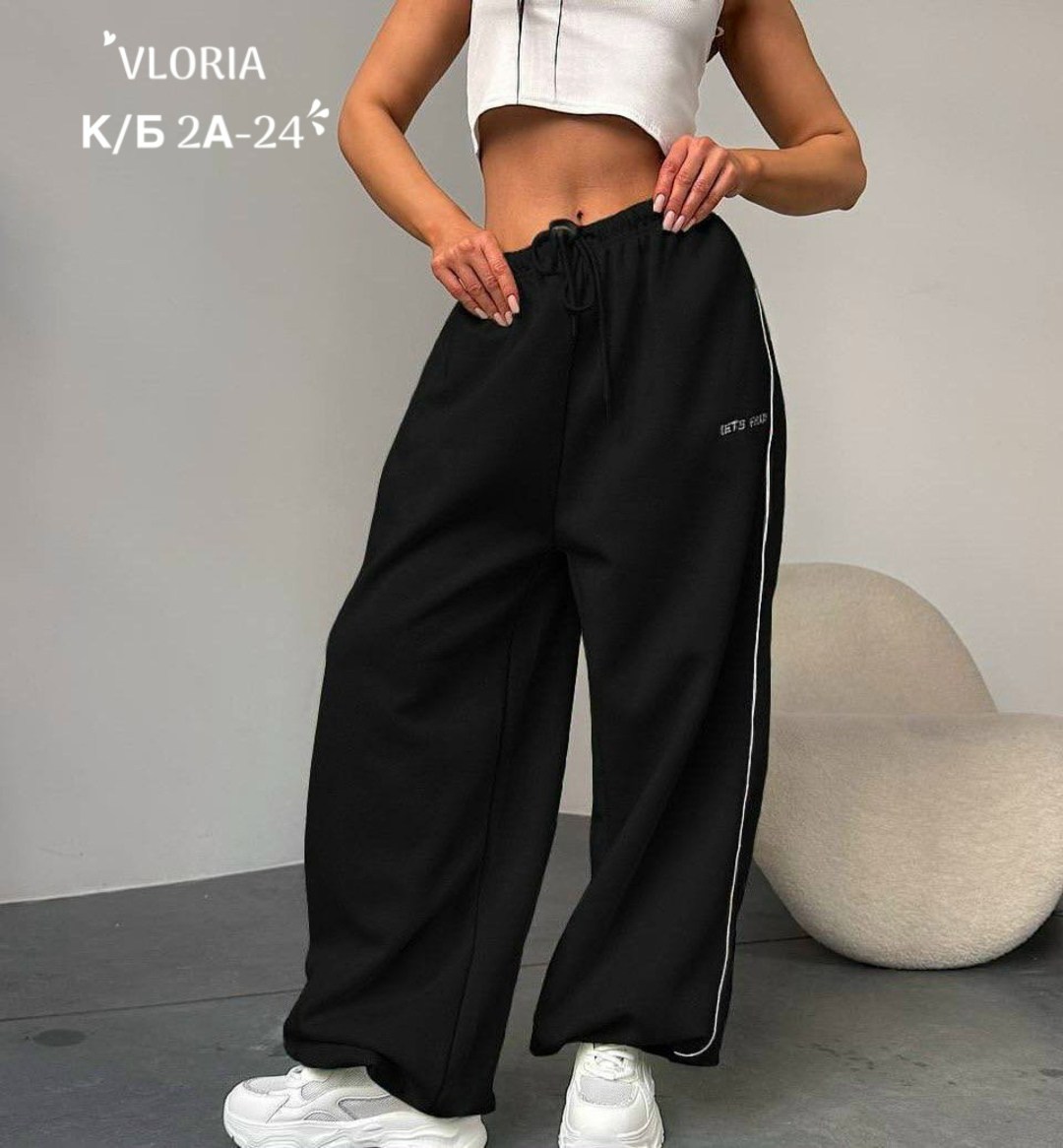 спортивные штаны,спортивные брюки,женские спортивные штаны,брюки спортивные женская,широкие штаны