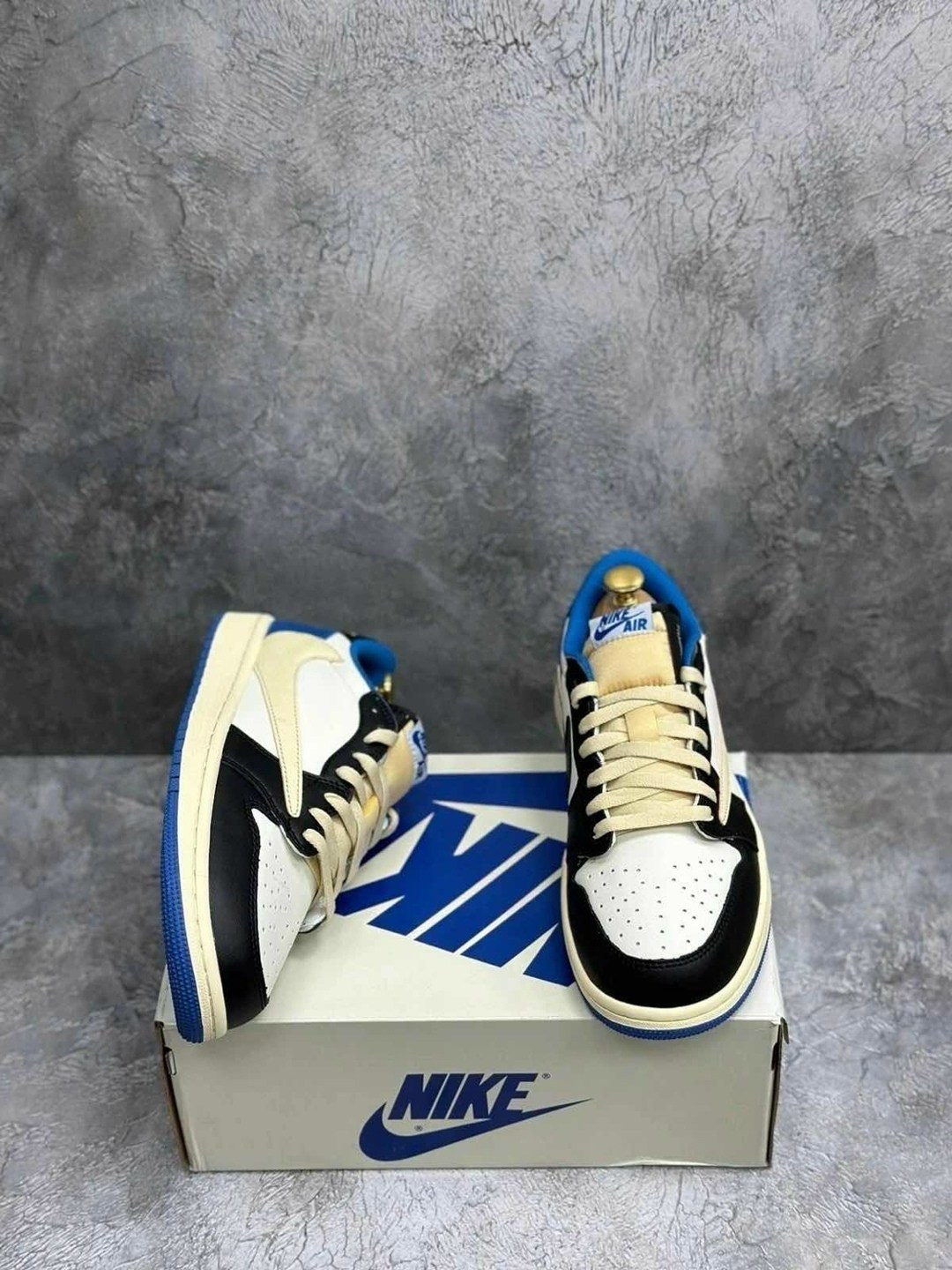 nike air jordan 1 low travis scott,air jordan 1 low travis scott,nike air jordan 1 low travis scott x fragment,nike air jordan 1 low x travis scott,nike air jordan 1 low
