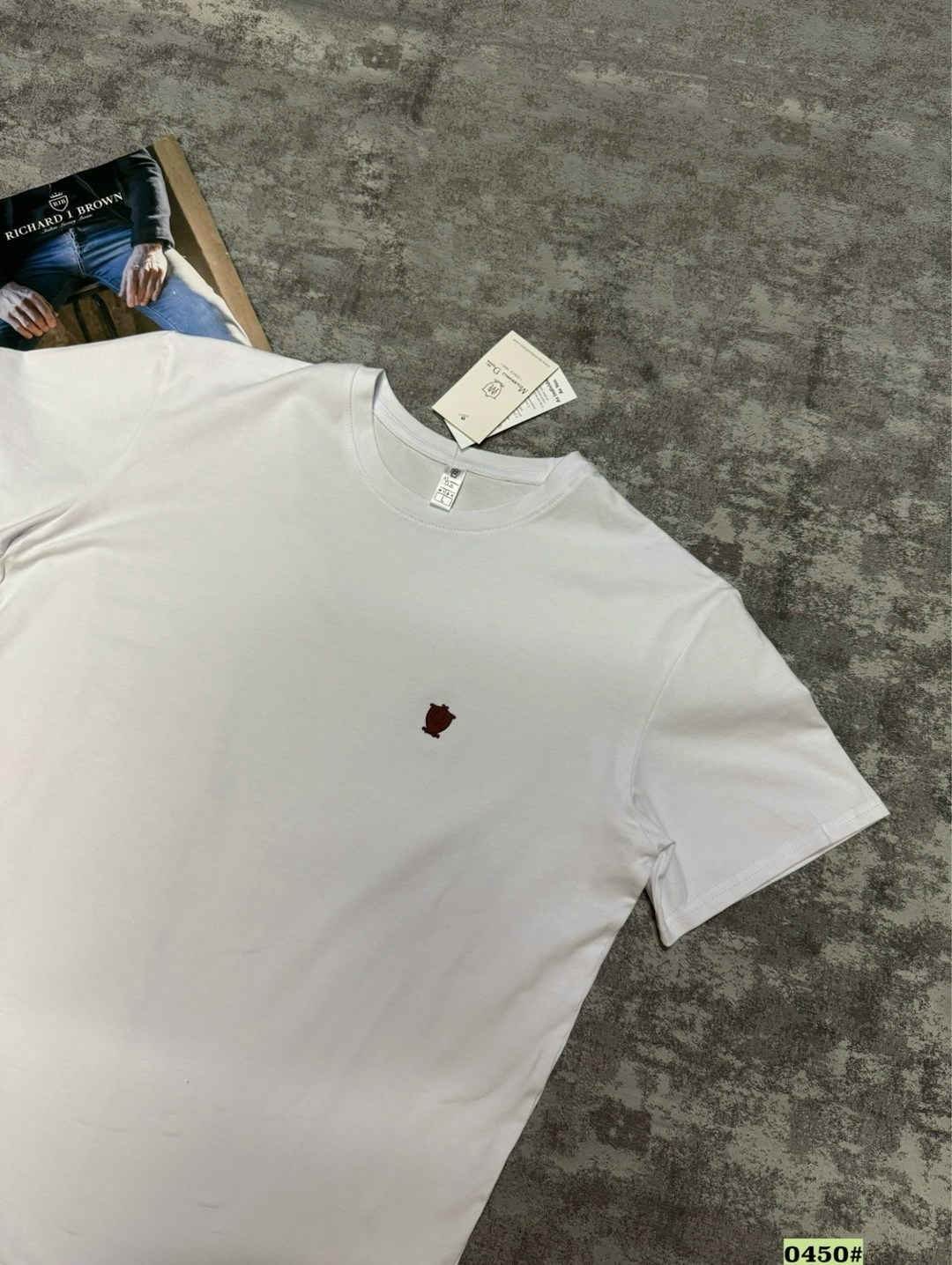 мужская футболка белая,футболки белые,футболки для мужчин,мужская футболка