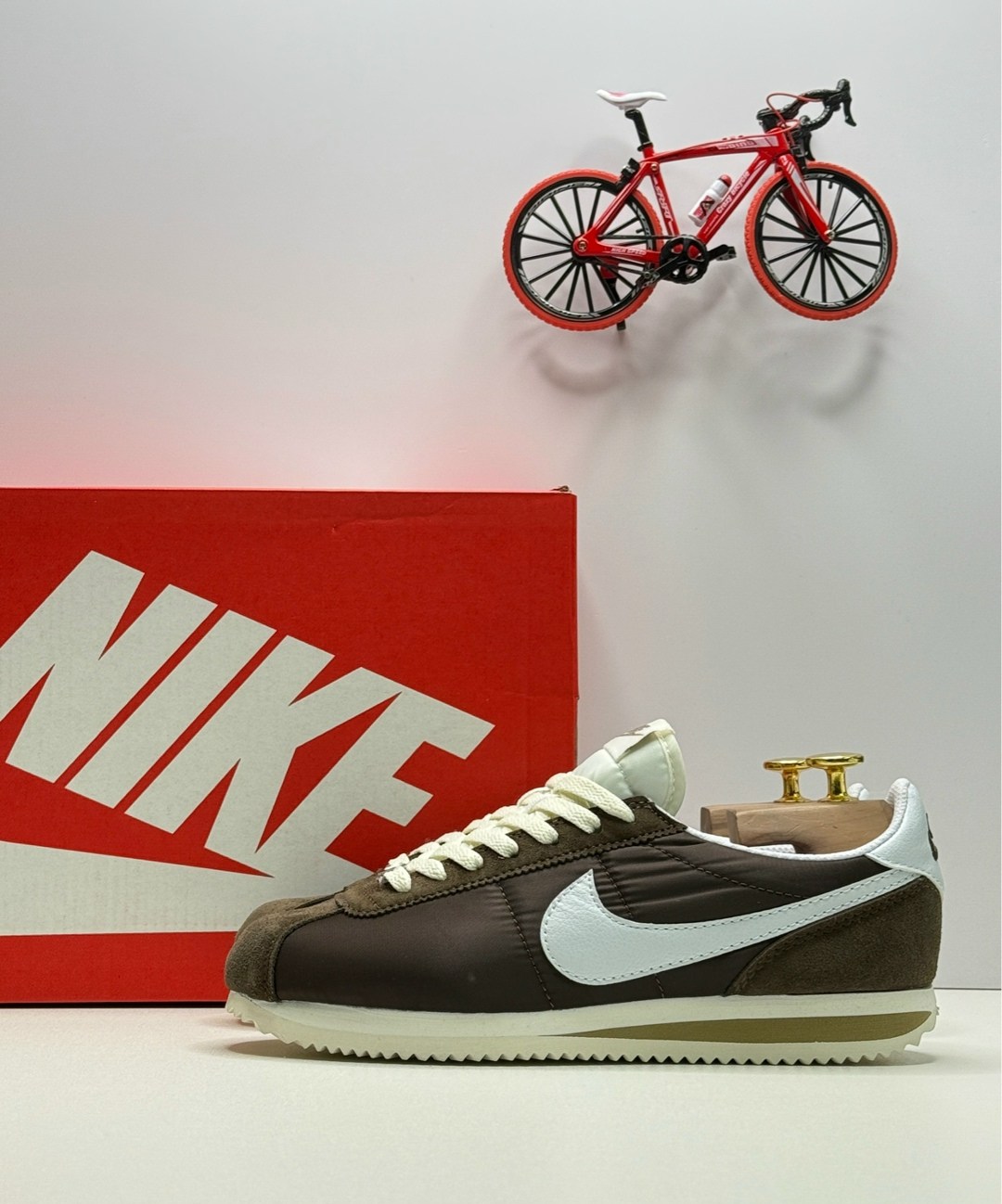 кроссовки nike cortez,кроссовки nike classic cortez,кроссовки nike classic cortez leather,кроссовки мужские nike cortez,кроссовки мужские nike classic cortez