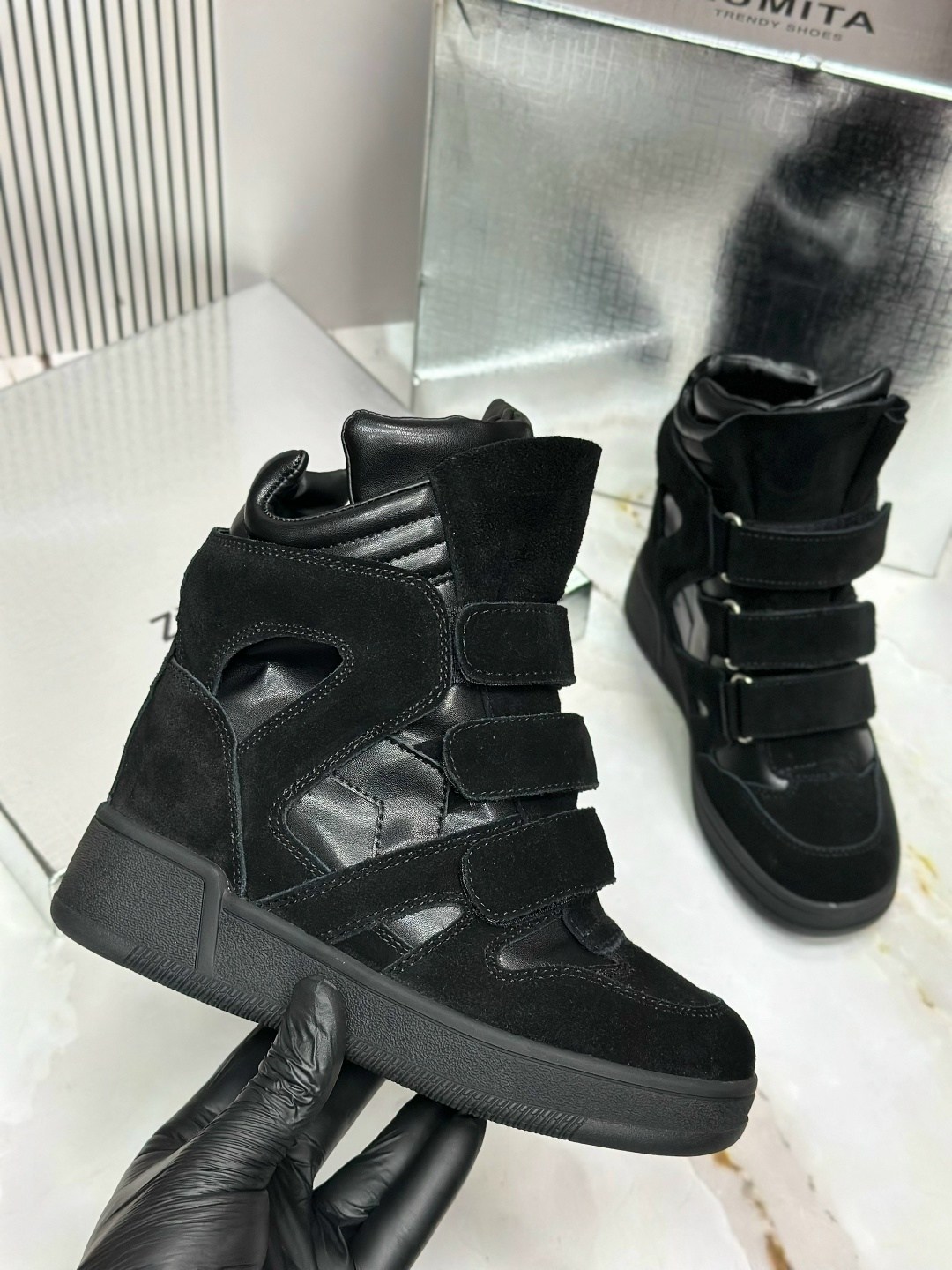 ,сникерсы женские,ботинки сникерсы,высокие кроссовки,кроссовки isabel marant