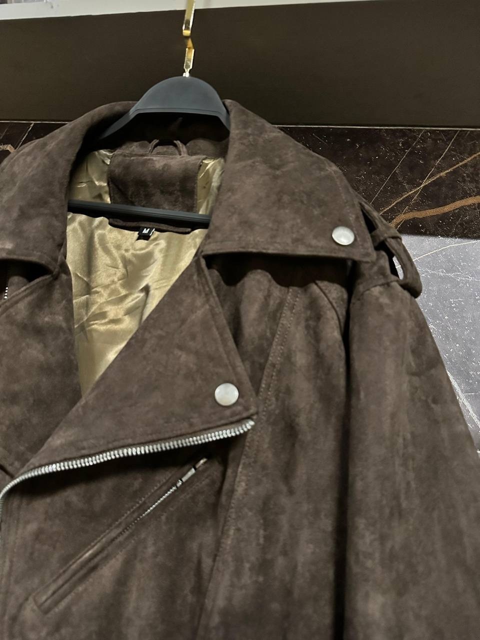 стильная куртка косуха,замшевая куртка,куртка косуха оверсайз,косуха замшевая куртка,косуха куртка