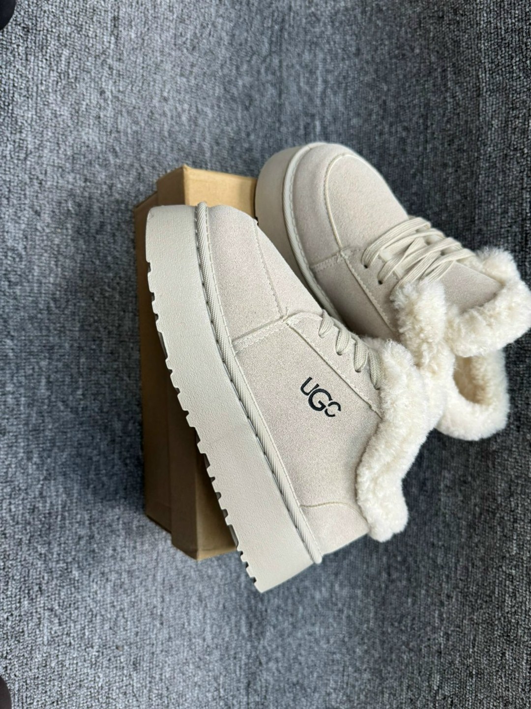 ,зимняя женская ,ботинка женские зимние,зимние женские кроссовки,зимние кроссовки