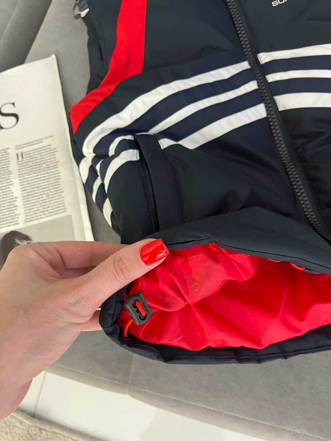 теплый жилет,жилет мужская с капюшоном,жилетка барбери мужская,жилет повседневный,жилет