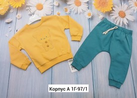 Костюм