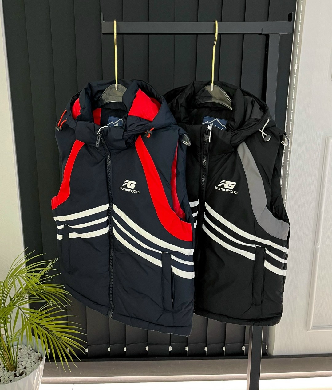 теплый жилет,жилет мужская с капюшоном,жилетка барбери мужская,жилет повседневный,жилет