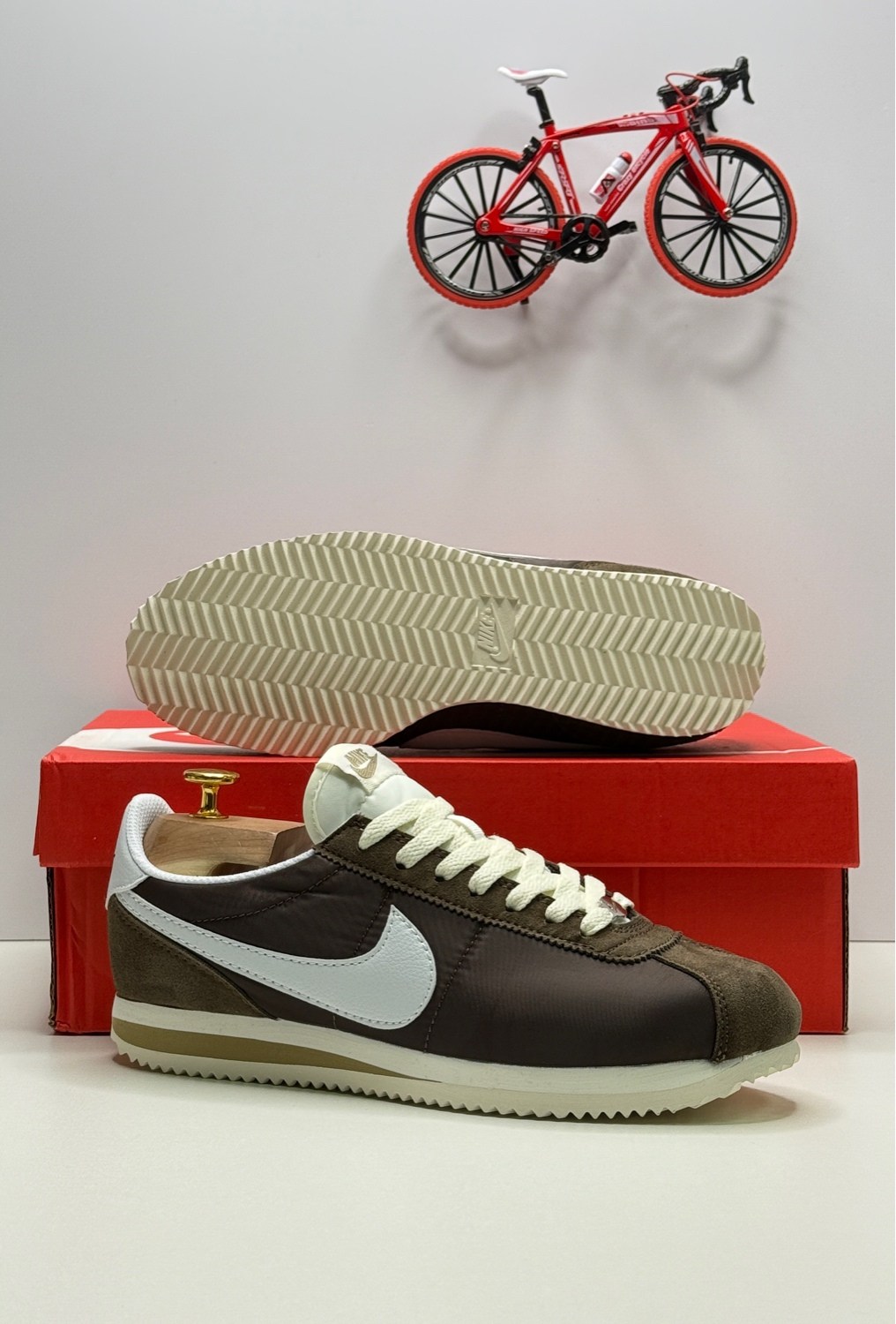 кроссовки nike cortez,кроссовки nike classic cortez,кроссовки nike classic cortez leather,кроссовки мужские nike cortez,кроссовки мужские nike classic cortez