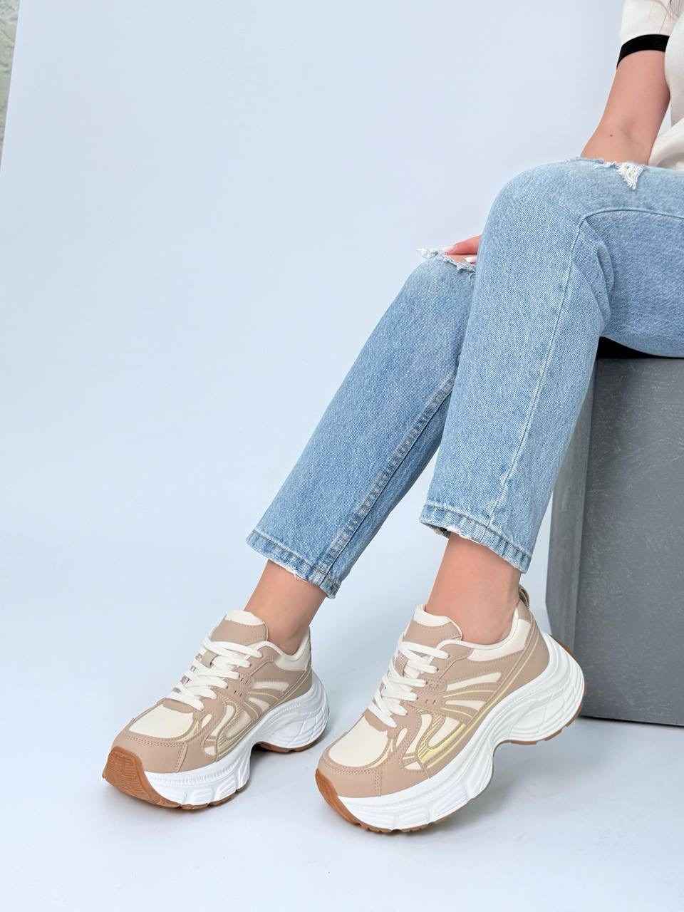 ,кроссовки с большой подошвой бежевые,кроссовки женскиe,кроссовки женские бежевые,кроссовки бежевые